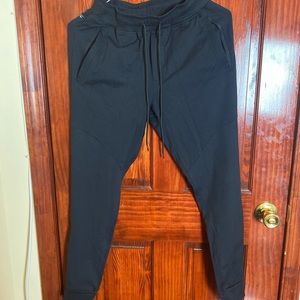 Ever Forward Apparel Men Black Joggers XS